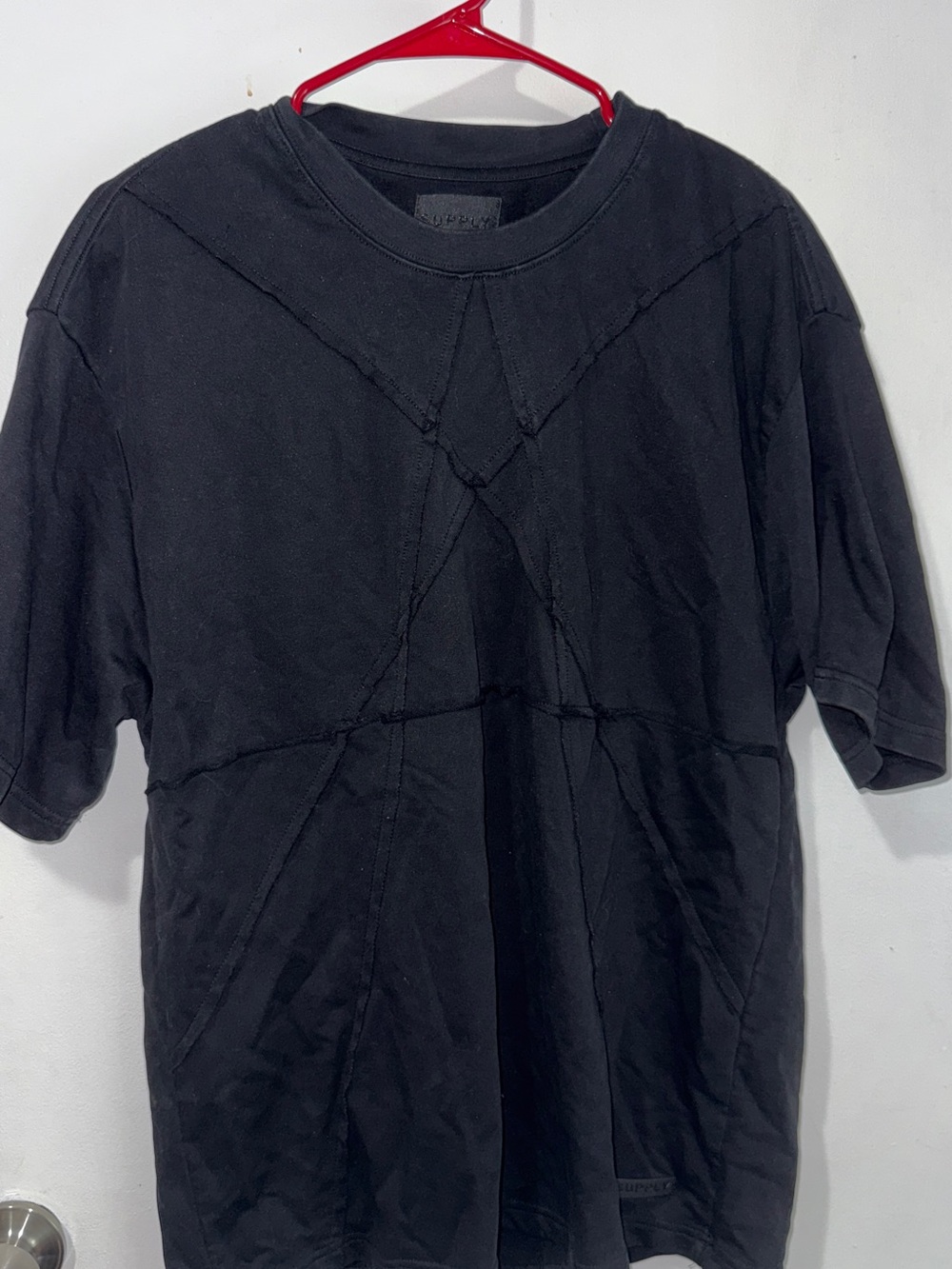 Men's Black Short Sleeve Stitch-Detail T-Shirt SUPPLY